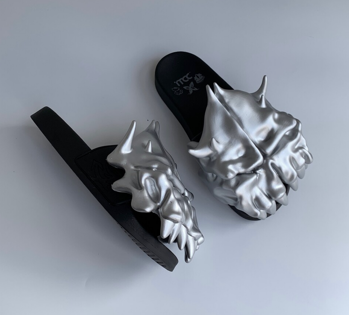 Scull Slippers - Silver (Preorder)